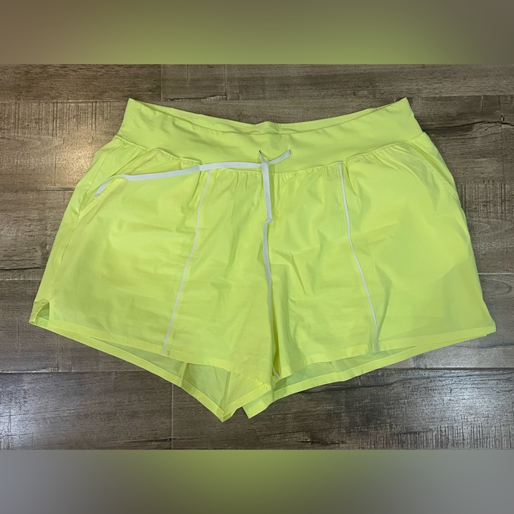 LIVI by Lane Bryant Lined Shorts; Neon Yellow; Plus Size 26/28
